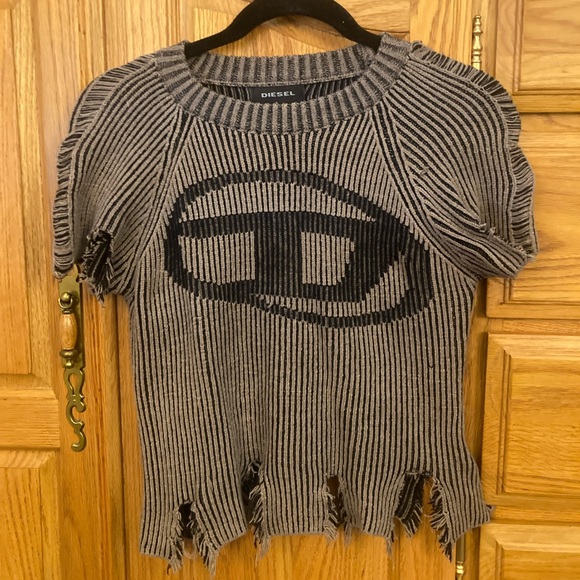 Authentic DIESEL Distressed Sweater. Small - Picture 13 of 16